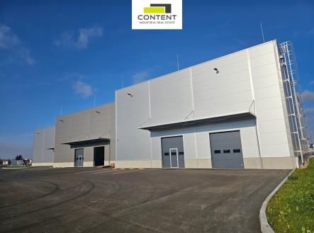 Pronájem - výrobní prostor, 816 m²