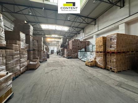 Pronájem - skladovací prostor, 1 600 m²