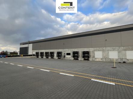 Pronájem - skladovací prostor, 4 100 m²