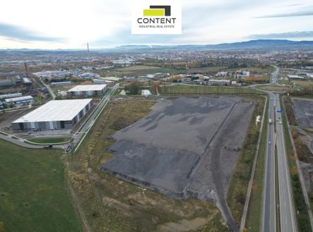 Pronájem - skladovací prostor, 24 000 m²