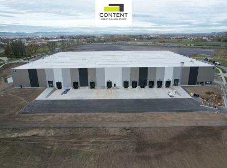 Pronájem - skladovací prostor, 24 000 m²