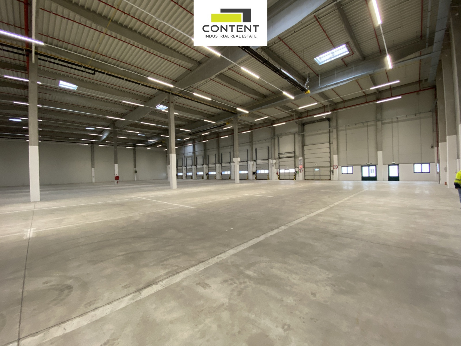 Pronájem skladu, výrobních prostor 6.766 m² Plzeň - Štěnovice, D5