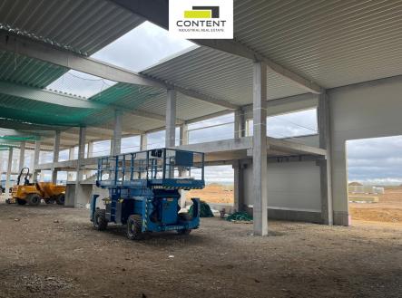 Pronájem - skladovací prostor, 5 920 m²