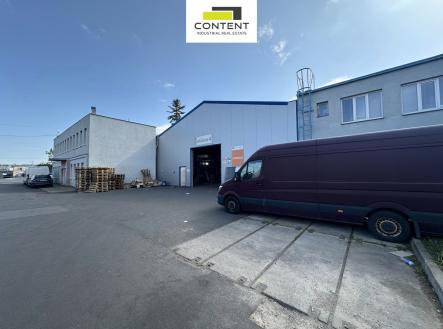 Pronájem - skladovací prostor, 4 905 m²