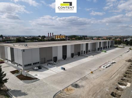 Pronájem - výrobní prostor, 6 800 m²