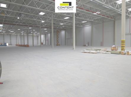 Pronájem - skladovací prostor, 5 000 m²