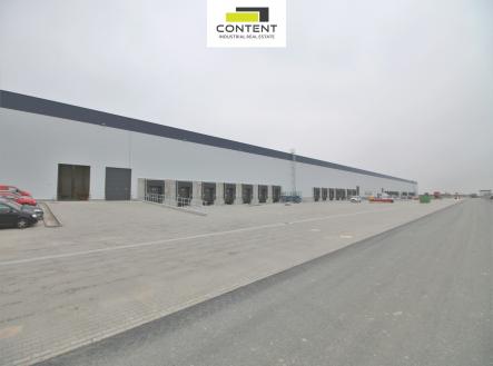 Pronájem - skladovací prostor, 5 000 m²