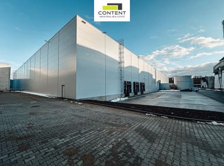 Pronájem - výrobní prostor, 8 000 m² obrázek