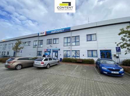 Pronájem - skladovací prostor, 1 682 m²