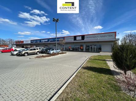 Pronájem - skladovací prostor, 882 m²
