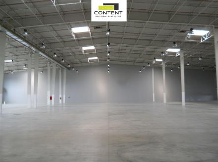 Pronájem - skladovací prostor, 2 905 m²