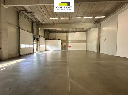 Pronájem - skladovací prostor, 1 313 m²