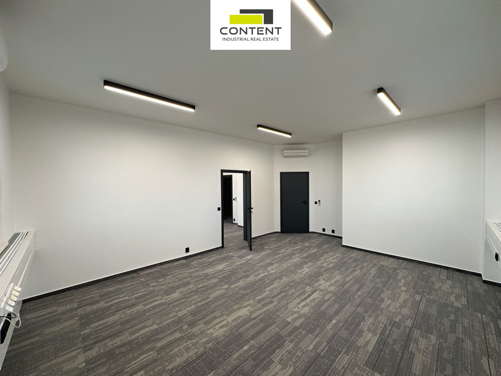 Pronájem kancelářských prostor 230 m², Praha - Nupaky