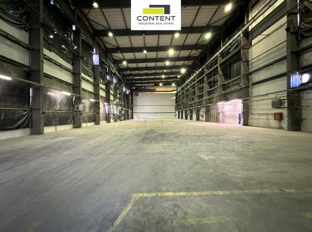 Pronájem - skladovací prostor, 2 399 m²