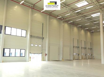 Pronájem - skladovací prostor, 5 116 m²