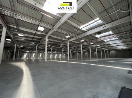 Pronájem - skladovací prostor, 5 195 m²