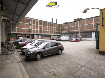 Pronájem - výrobní prostor, 2 000 m²