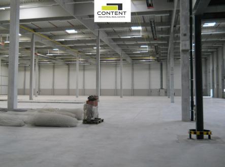 Pronájem - skladovací prostor, 5 667 m²
