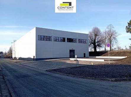 Pronájem - skladovací prostor, 1 500 m²