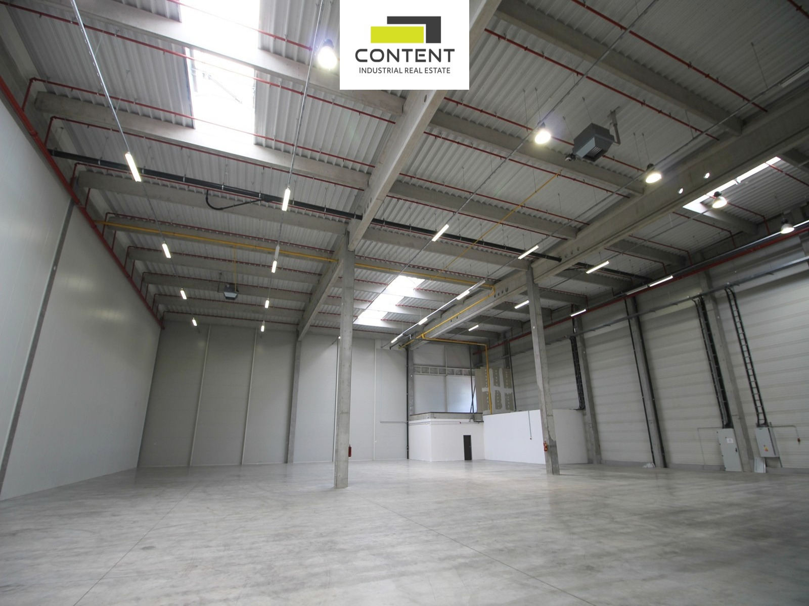 Pronájem skladu, výrobních prostor 960 m², Zdiby D8