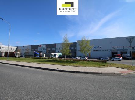 Pronájem - výrobní prostor, 3 015 m²