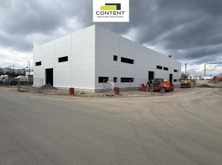 Pronájem - výrobní prostor, 650 m²