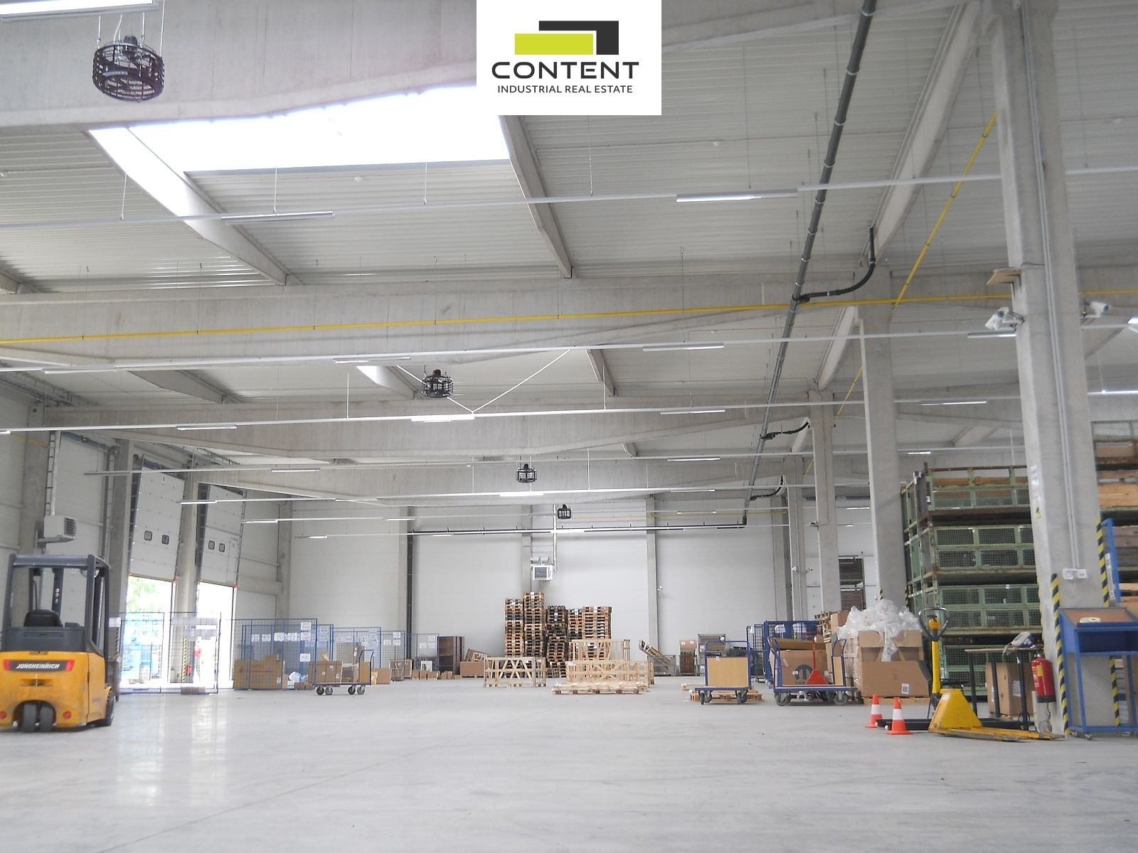 Pronájem skladu, výrobních prostor 7.500 m², Ústí nad Labem, CHlumec D8