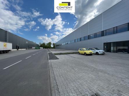 Pronájem - skladovací prostor, 7 500 m²