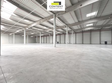 Pronájem - skladovací prostor, 7 000 m²