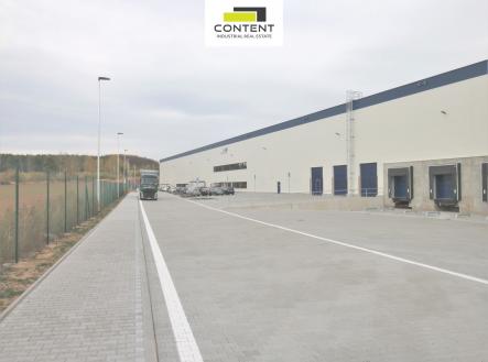 Pronájem - skladovací prostor, 7 000 m²