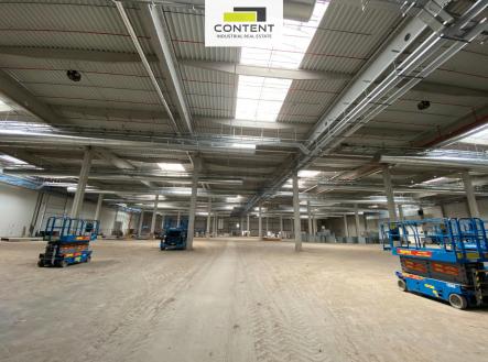 Pronájem - skladovací prostor, 3 000 m²