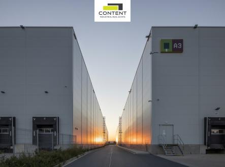 Pronájem - skladovací prostor, 2 000 m²