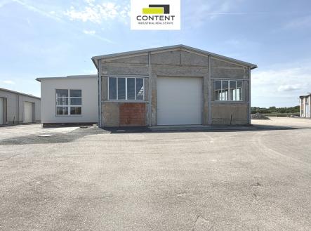 Pronájem - skladovací prostor, 643 m²