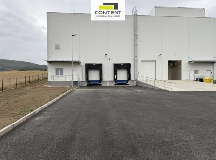 Pronájem - skladovací prostor, 1 000 m²