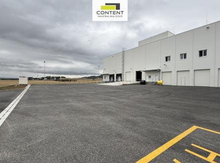 Pronájem - skladovací prostor, 1 000 m²