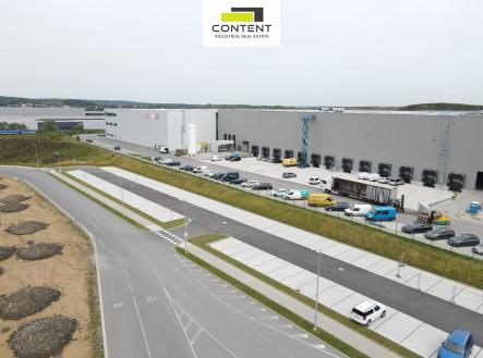 Pronájem - skladovací prostor, 10 000 m²