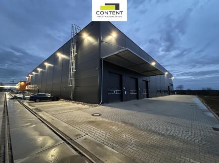 Pronájem - skladovací prostor, 4 859 m²