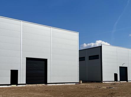 Pronájem - výrobní prostor, 1 898 m²
