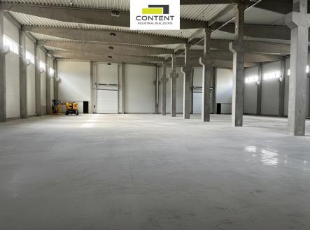 Pronájem - výrobní prostor, 1 898 m²