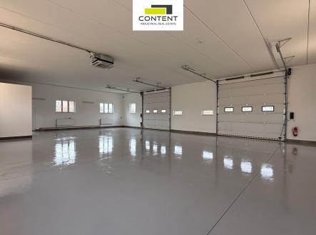Pronájem - skladovací prostor, 2 180 m²