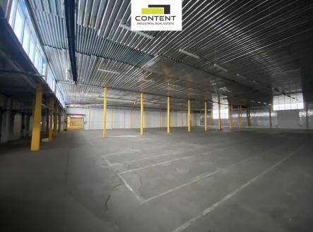 Pronájem - skladovací prostor, 1 106 m²