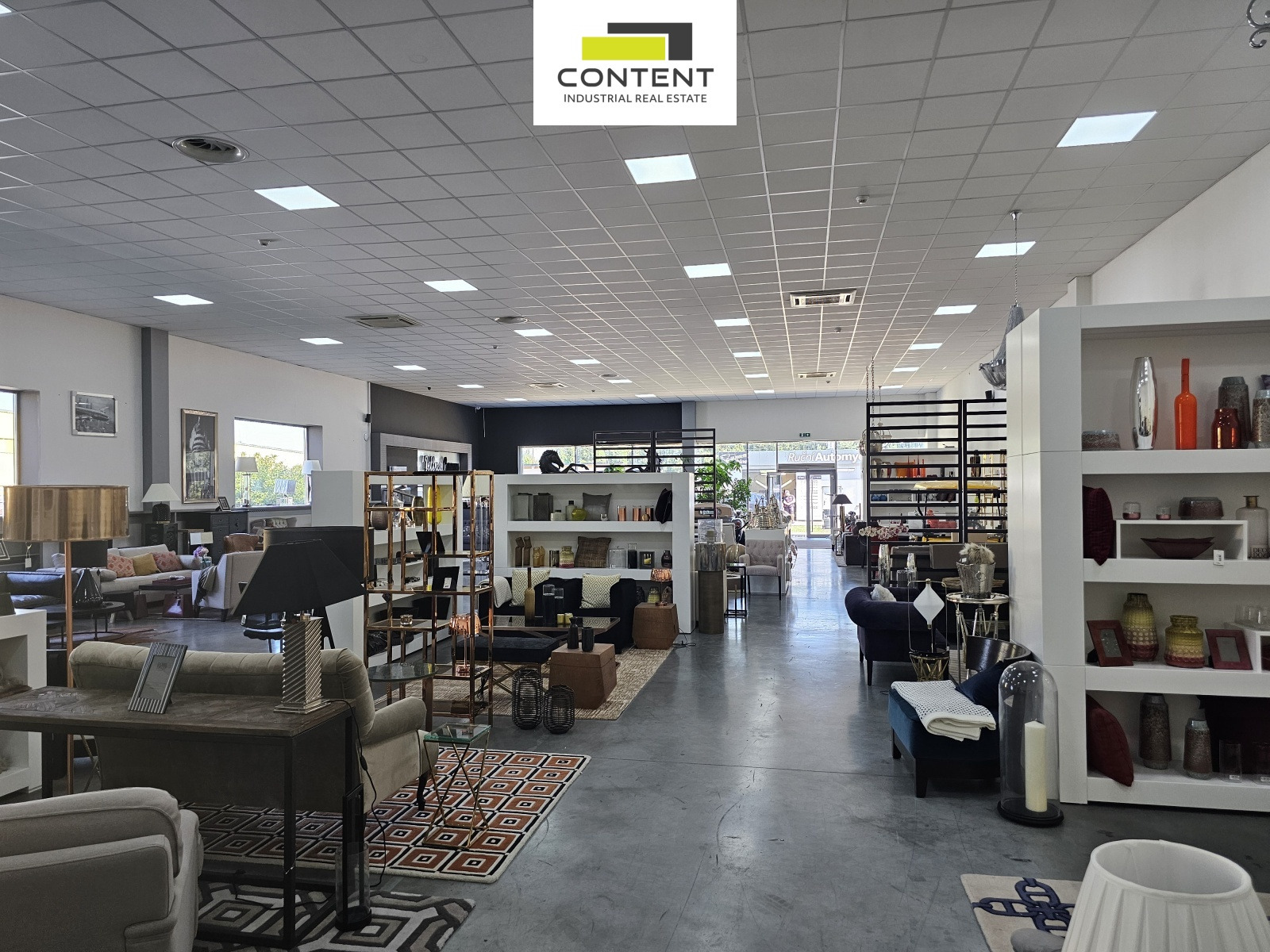 Pronájem skladu, obchodních prostor 342 m², Čestlice, D1