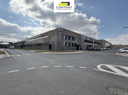 Pronájem - skladovací prostor, 36 000 m²