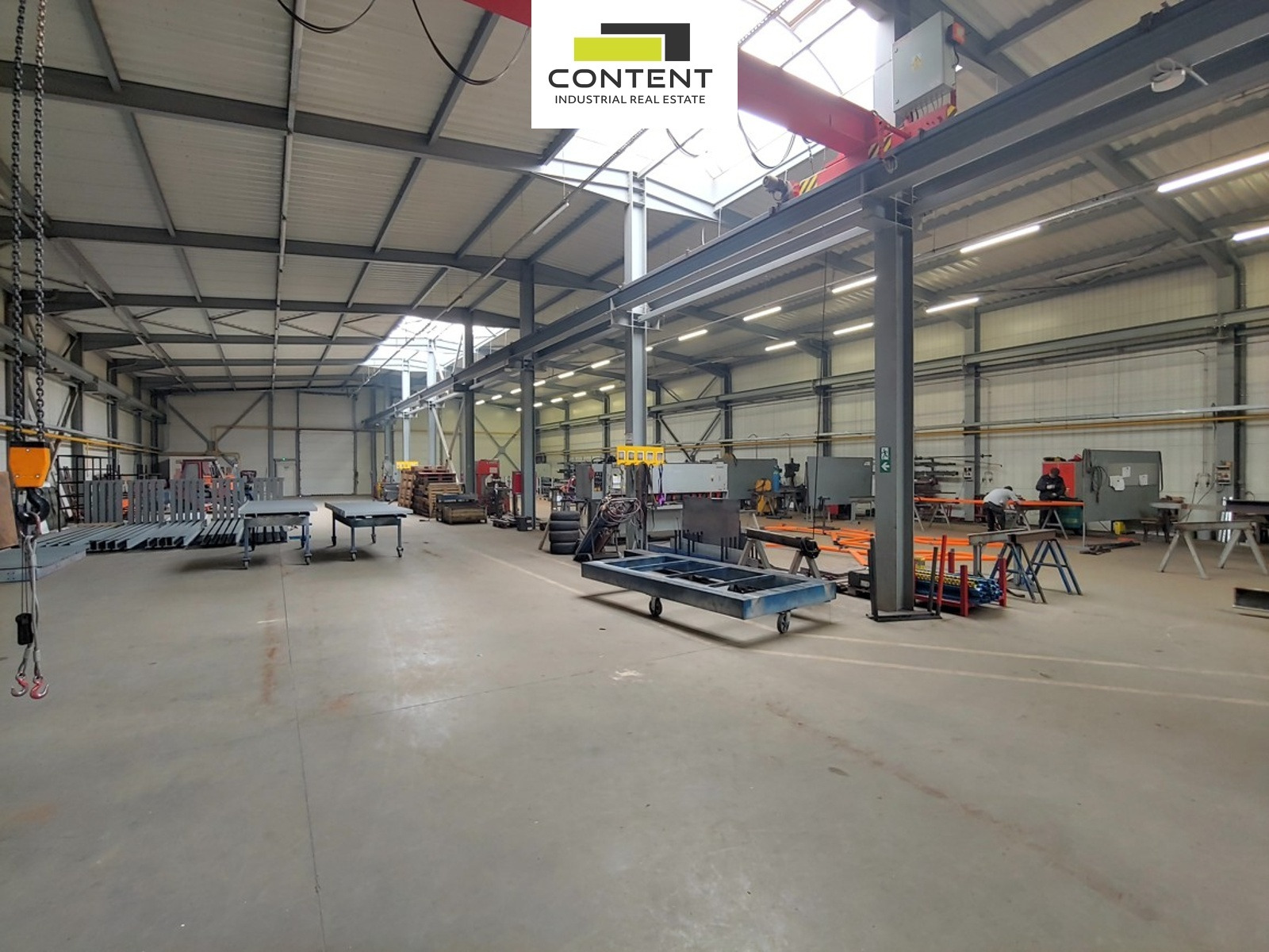 Pronájem skladu, výrobních prostor 1.629 m², Bystřice pod Lopeníkem