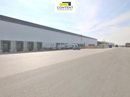 Pronájem - skladovací prostor, 6 689 m²