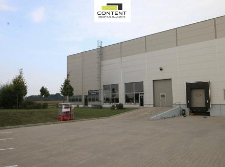 Pronájem - skladovací prostor, 750 m²