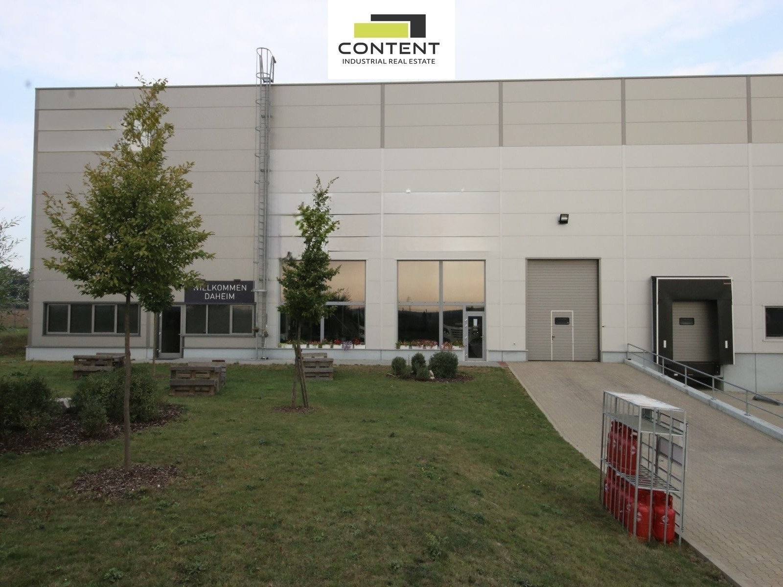 Podnájem skladu, výrobních prostor 750 m², Tuchoměřice