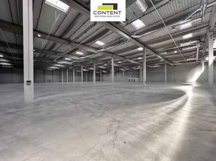 Pronájem - skladovací prostor, 15 718 m²