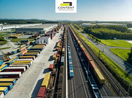 Pronájem - skladovací prostor, 10 500 m²