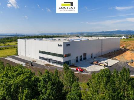 Pronájem - skladovací prostor, 11 500 m²